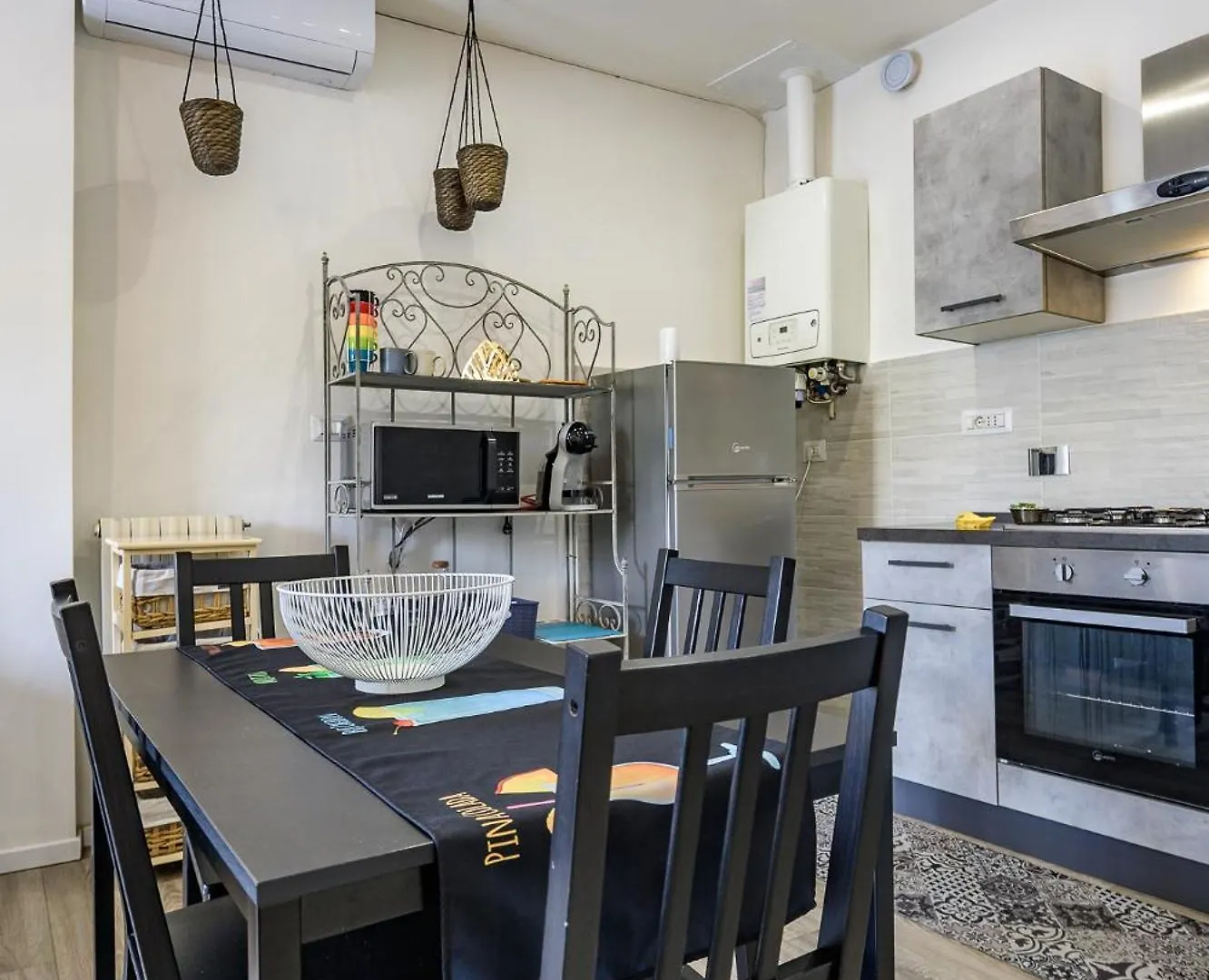Sant'Agata Bridge - Genovainrelax Apartment 0*, Genoa Italy